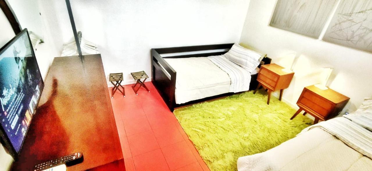 モンテビデオ House With Large Terrace, Jacuzzi And Gated Parking For One Carヴィラ エクステリア 写真
